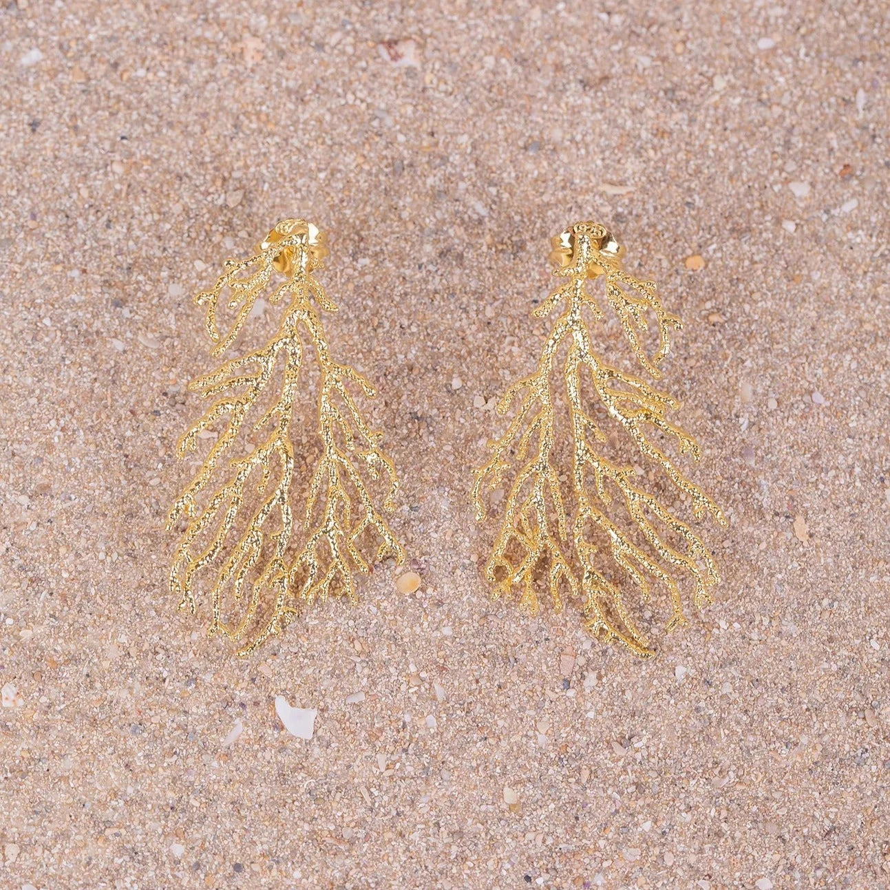 Pendientes Gorgonia bañados en Oro